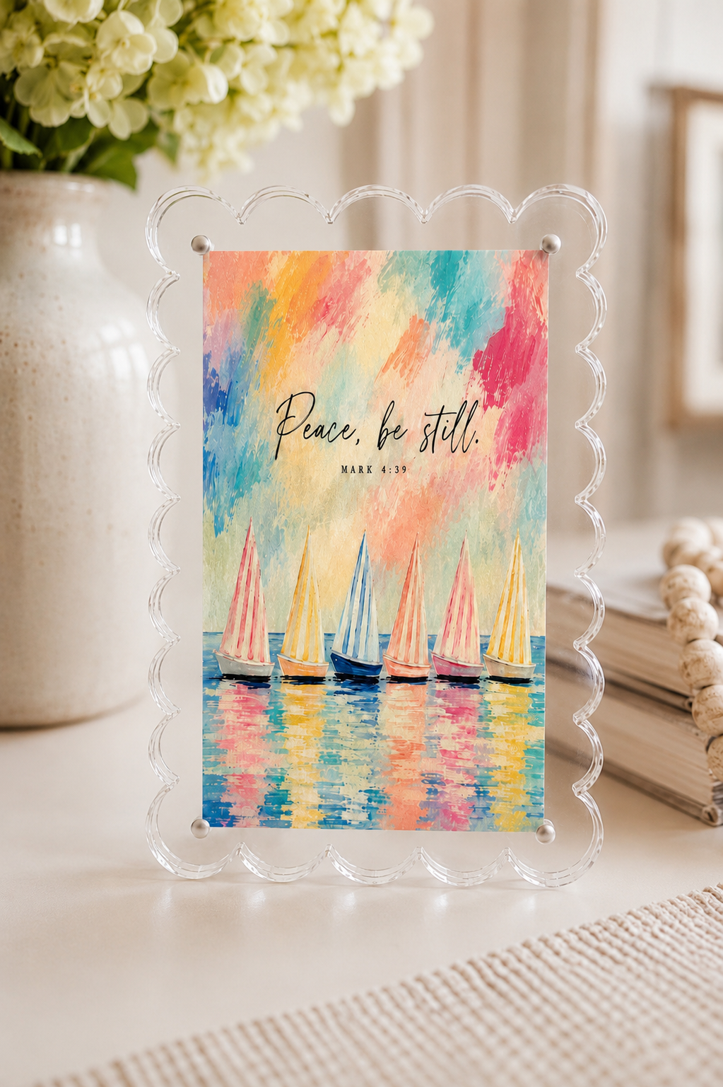 Scalloped acrylic frame